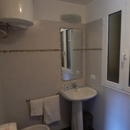 梅洛格兰诺农家乐 阿尔本加