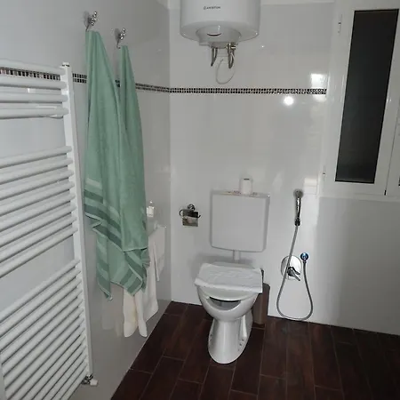 梅洛格兰诺农家乐 * 阿尔本加